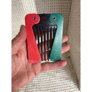 Retro Unisex Cornell Folding Afro Hair Pick OS Red Green